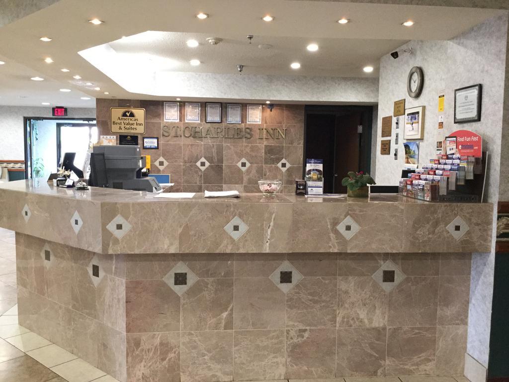 Americas Best Value Inn And Suites Saint Charles Luaran gambar