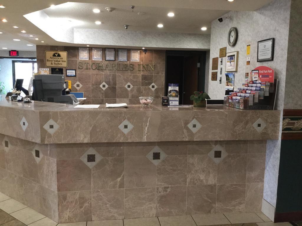 Americas Best Value Inn And Suites Saint Charles Luaran gambar