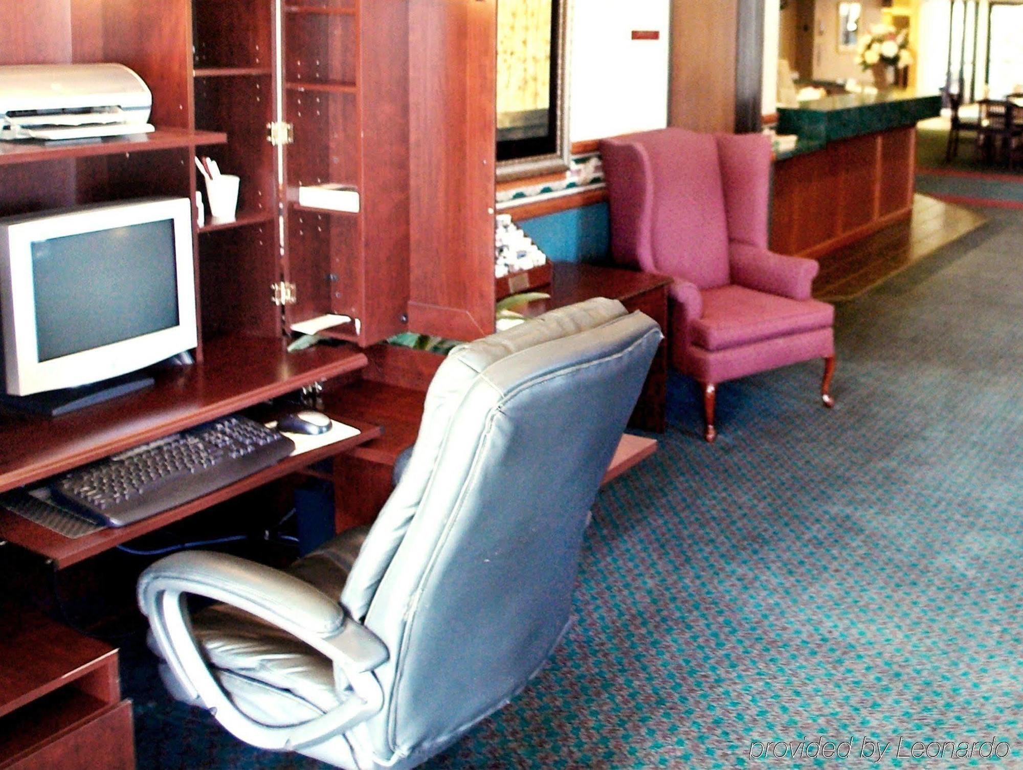 Americas Best Value Inn And Suites Saint Charles Luaran gambar