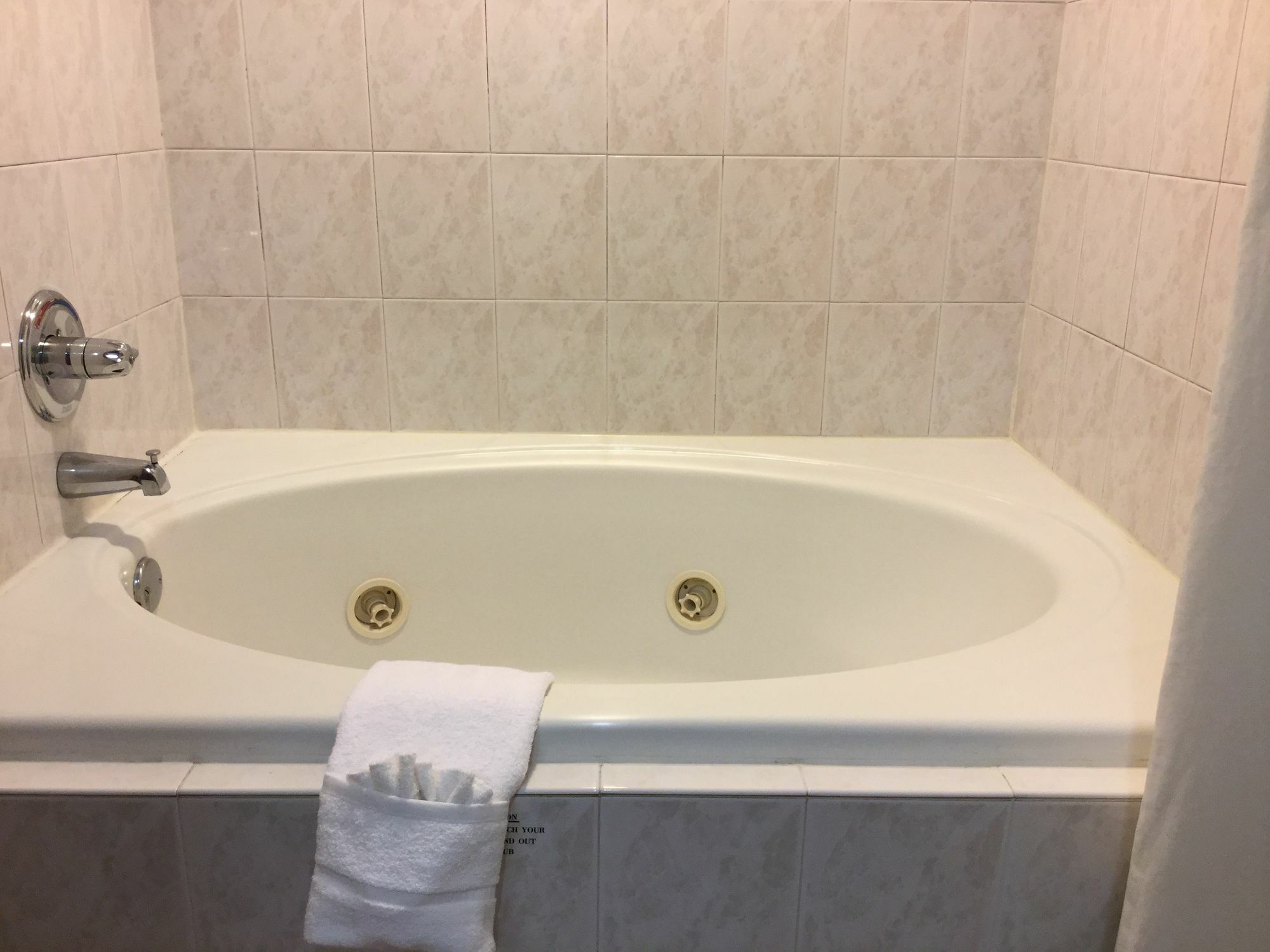Americas Best Value Inn And Suites Saint Charles Luaran gambar